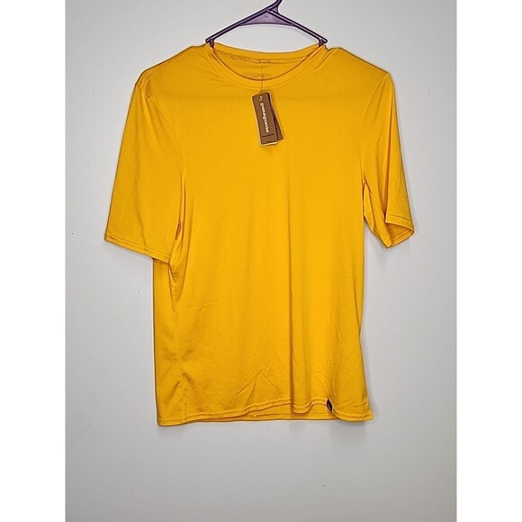 New NWT Patagonia Women's Yellow Capilene Baselayer Short sleeve shirt XS - Picture 3 of 8